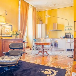 https://domus-nova-rental.hotelinveneto.com